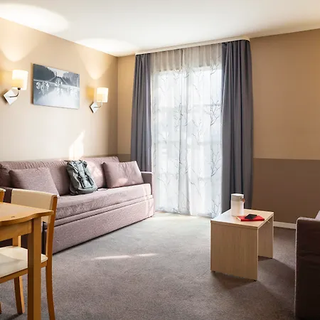 Apartahotel Adagio Marne La Vallée - Val D'europe Serris