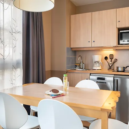 Apartahotel Adagio Marne La Vallée - Val D'europe 3*
