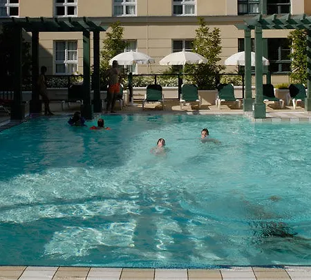 Appart hôtel Adagio Marne La Vallée - Val D'europe 3*