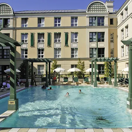 Appart hôtel Adagio Marne La Vallée - Val D'europe 3*